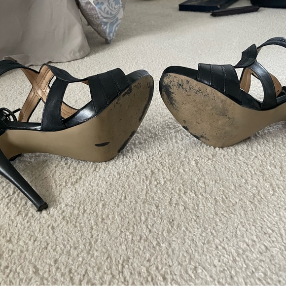 High platform heels - Picture 5 of 5